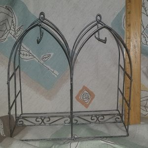 Metal Jewelry Display